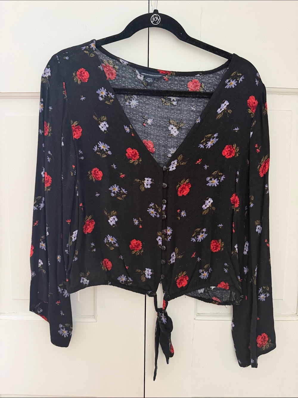 American Eagle Outfitters Black Floral Tie-Front Button Shirt